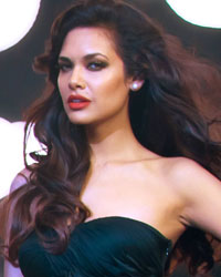 Esha Gupta